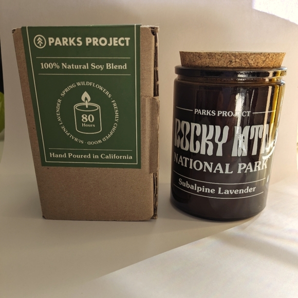 New PARKS PROJECT Rocky Mountain Subalpine Lavender Soy Candle - Picture 2 of 2